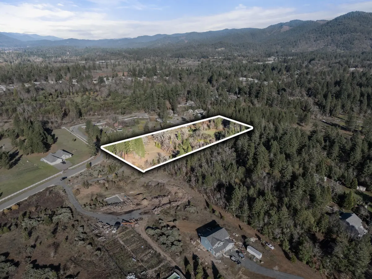681 Daisy Hill, Cave Junction, OR 97523 - Image #1