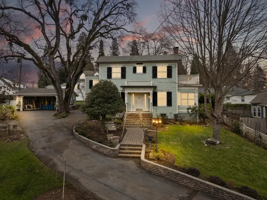 1320 E Main Street, Medford, OR 97504 - #2