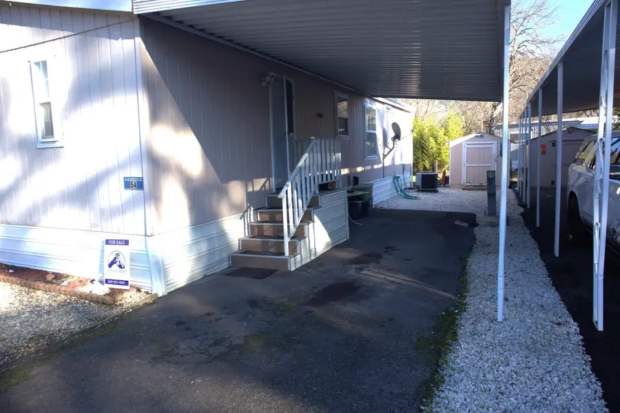 22071 Highway 62, Shady Cove, OR 97539 - Image #2