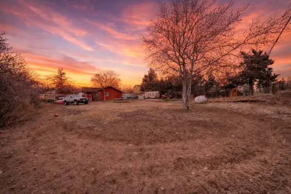 2634 SW Umatilla, Redmond, OR 97756