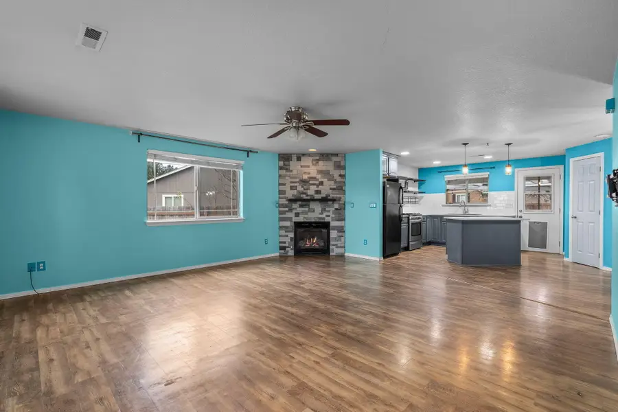 485 SE Ponderosa Drive, Madras, OR 97741 - #3