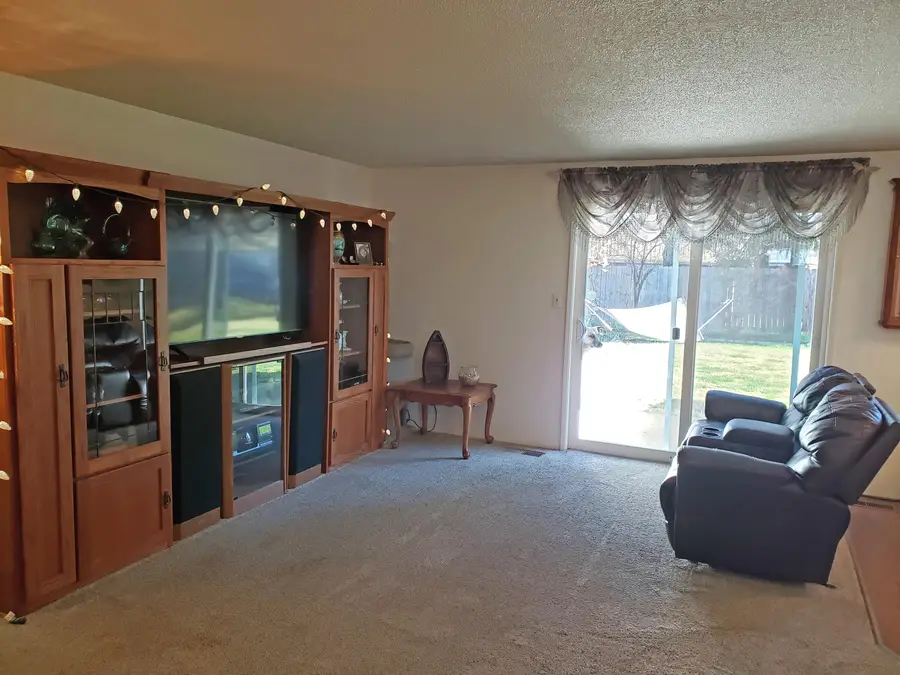 5030 Del Mar, Central Point, OR 97502 - Image #2