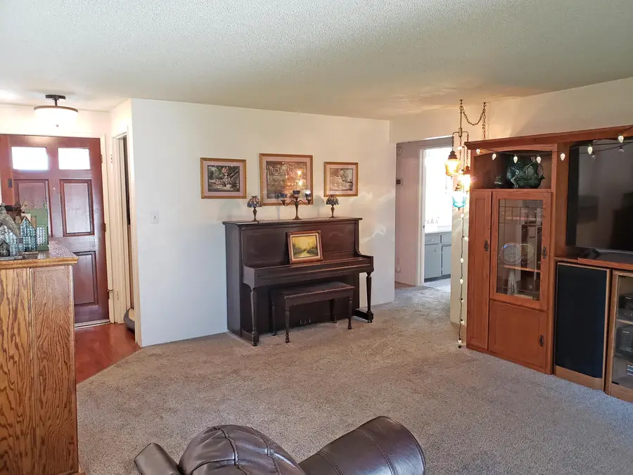 5030 Del Mar, Central Point, OR 97502 - Image #3