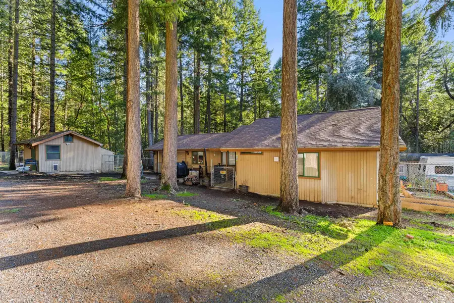 1492 Crooks Creek, Selma, OR 97538 - Image #2