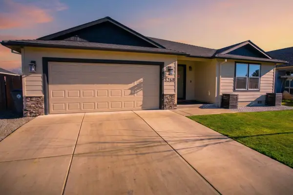 8268 29th, White City, OR 97503