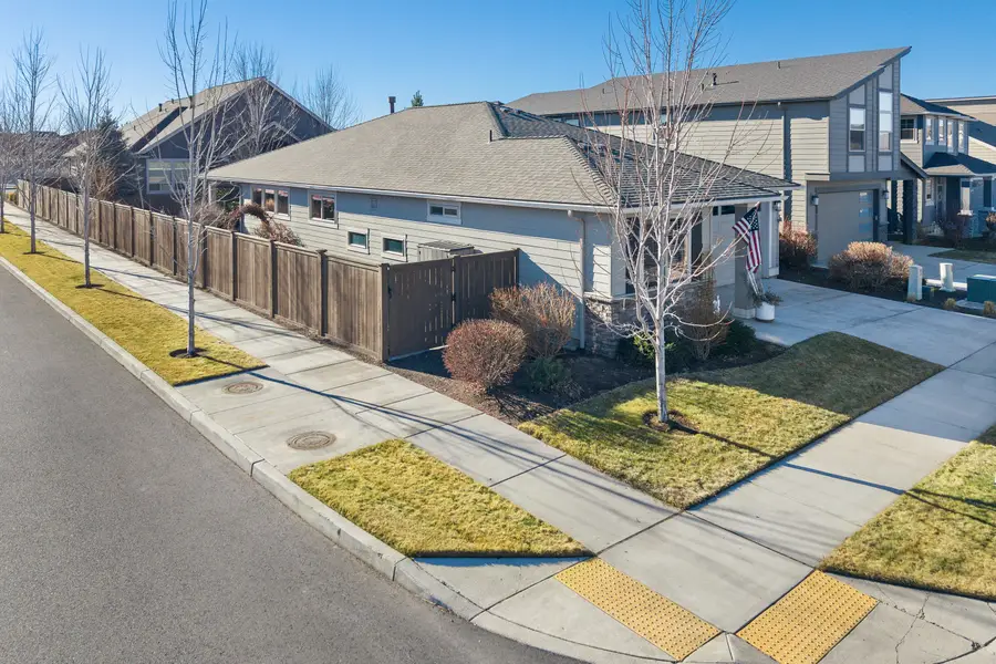 3680 SW Badger, Redmond, OR 97756 - Image #3