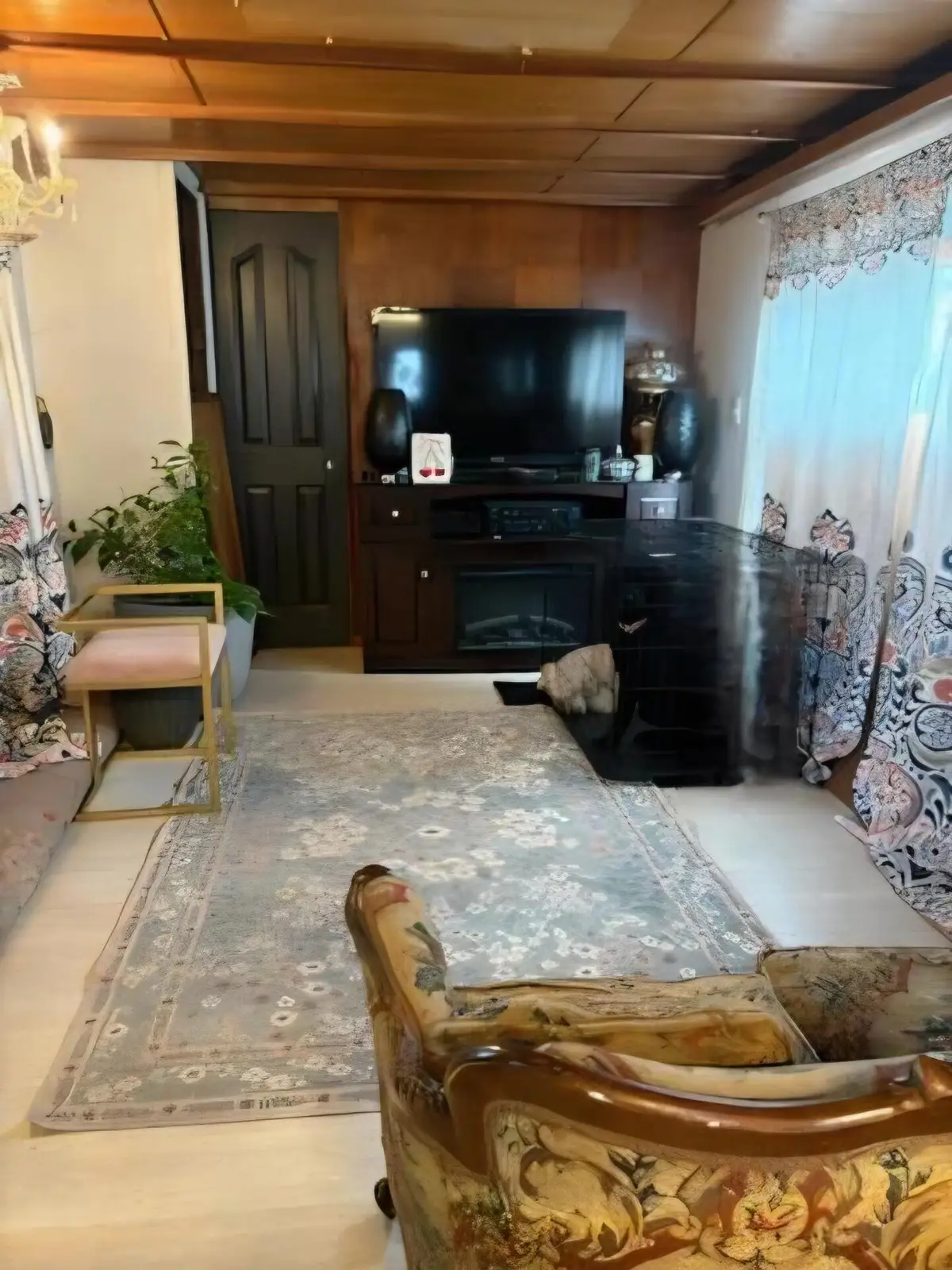 1275 Rogue River, Grants Pass, OR 97527 - Image #1