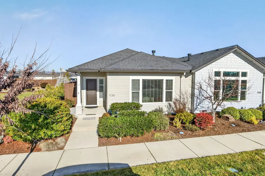 436 Cheney, Central Point, OR 97502 - Image #2