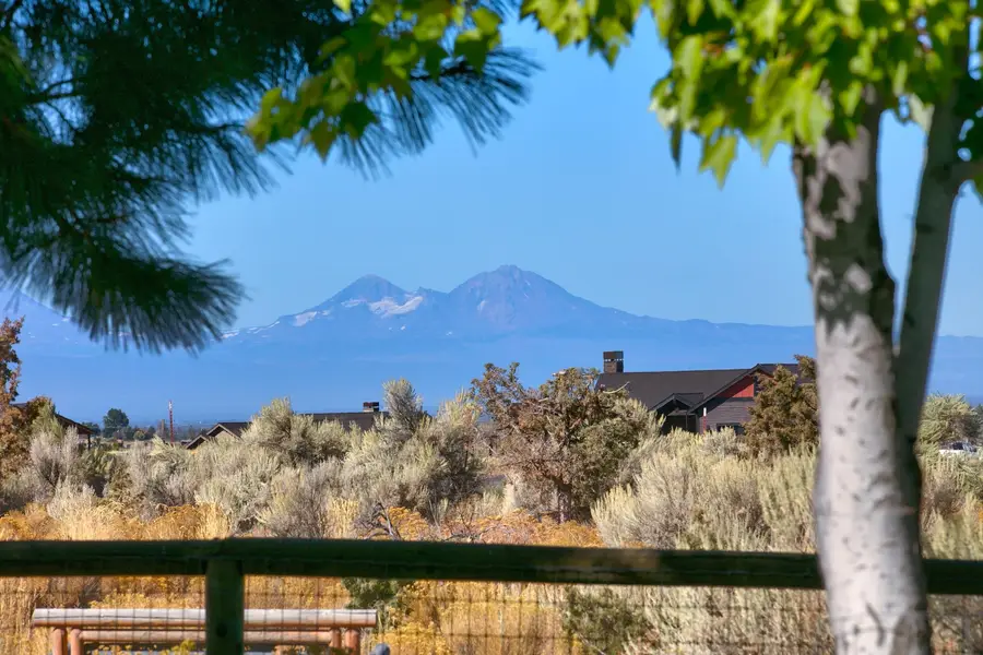 11173 SW Yates, Powell Butte, OR 97753 - Image #2