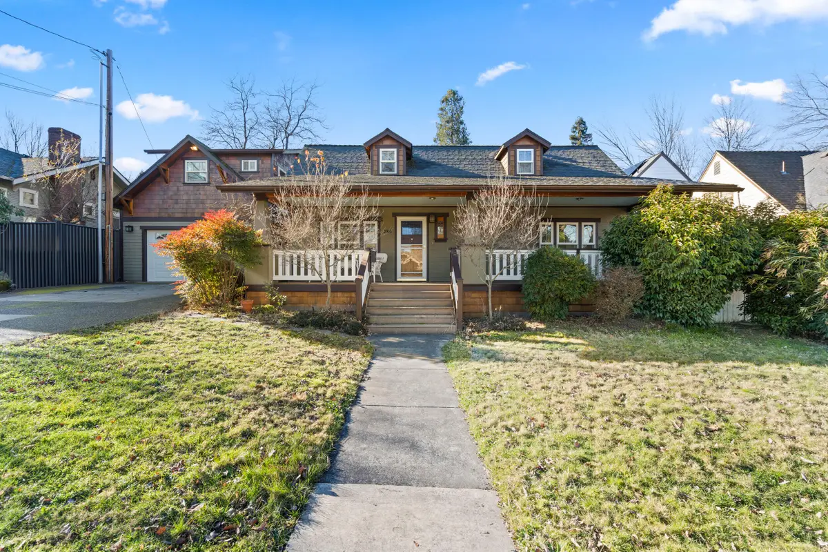 285 Beach, Ashland, OR 97520 - Image #1