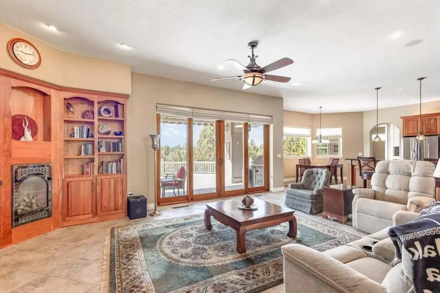 2158 SE Blue Skies, Prineville, OR 97754 - Image #3