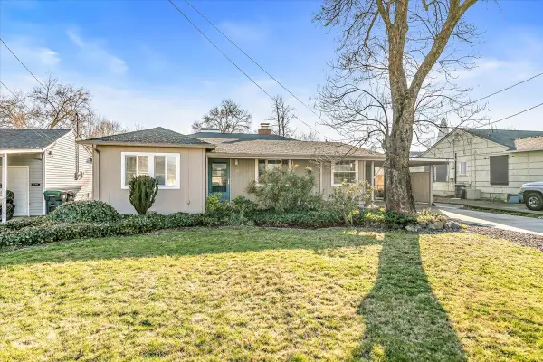 1219 Dakota, Medford, OR 97501