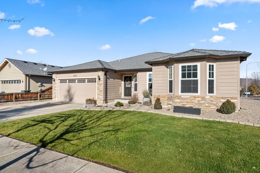 3267 Ford, Medford, OR 97504 - Image #2