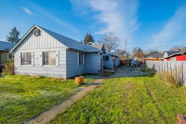 471 Birch, Junction City, OR 97448
