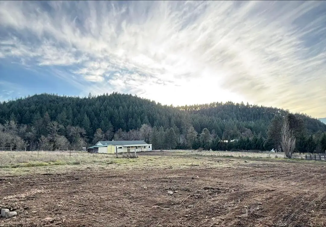 1065 Panther Gulch, Williams, OR 97544 - Image #1
