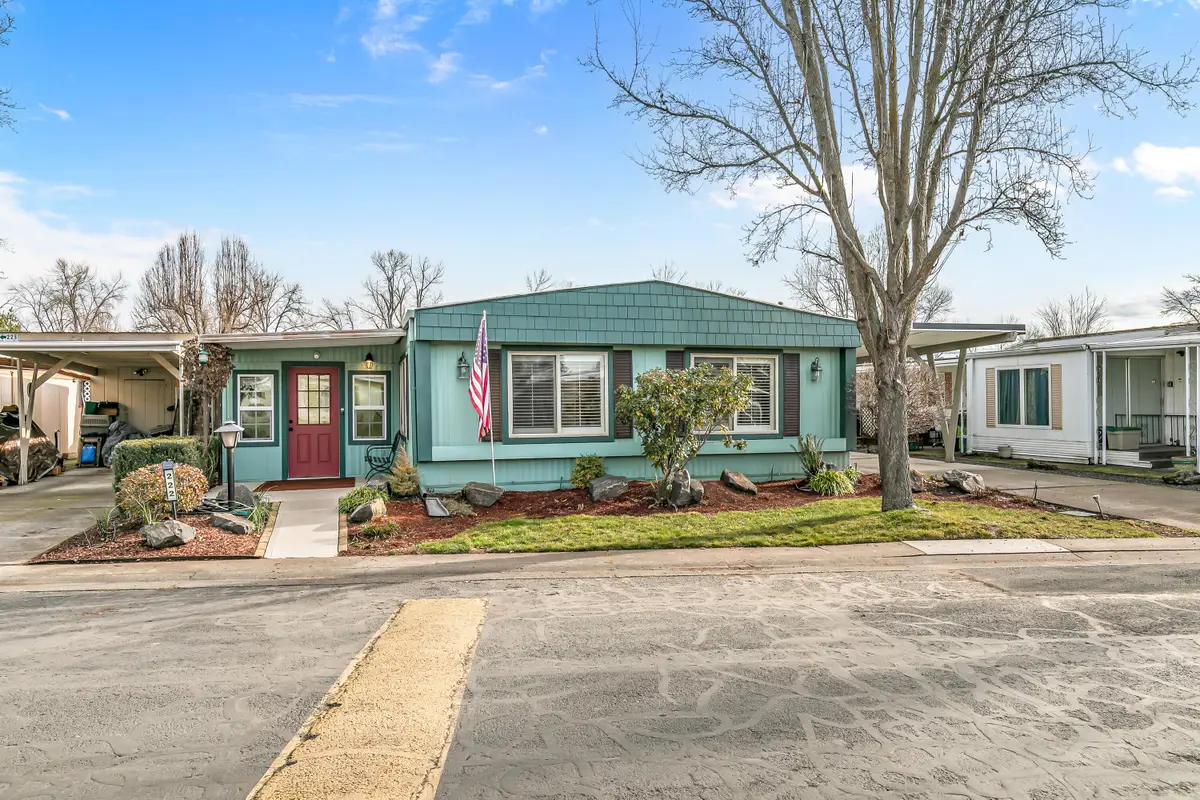 2252 Table Rock, Medford, OR 97501 - Image #1