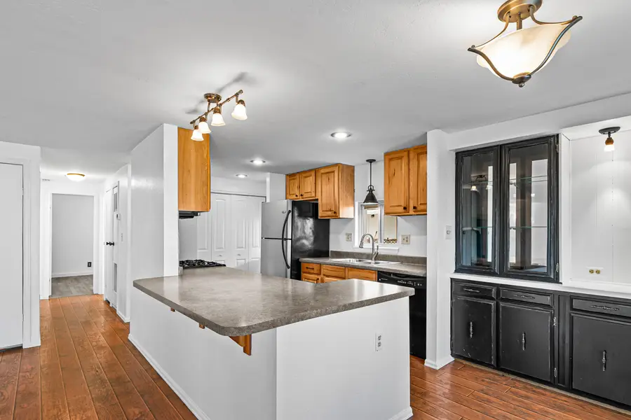 2252 Table Rock, Medford, OR 97501 - Image #3