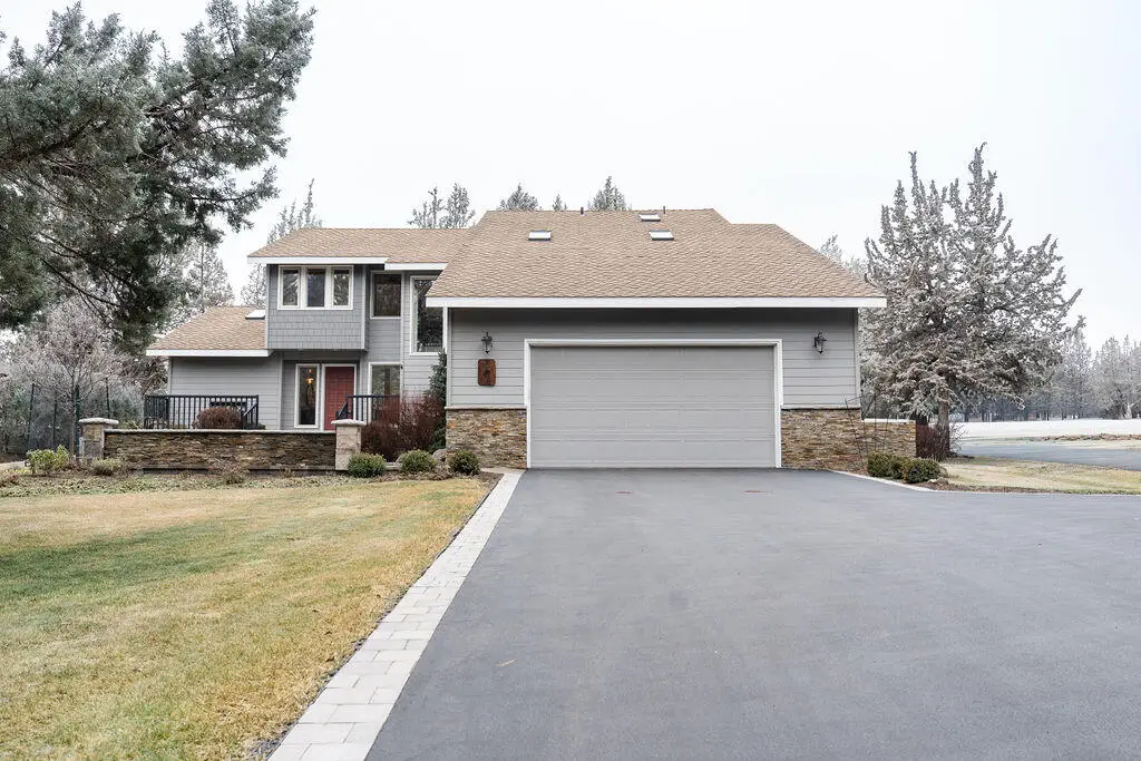 2139 Osprey, Redmond, OR 97756 - Image #1