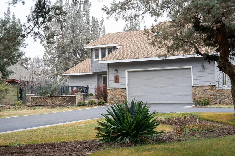 2139 Osprey, Redmond, OR 97756 - Image #2