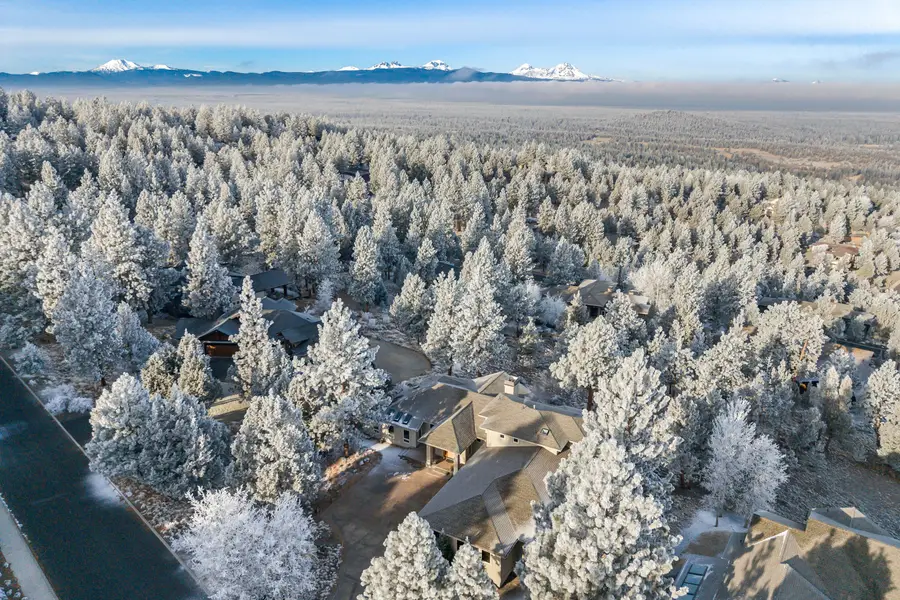 1600 NW Overlook, Bend, OR 97703 - Image #3