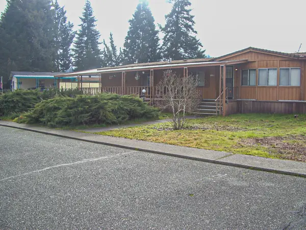 1061 Lee Roze Lane, Grants Pass, OR 97527