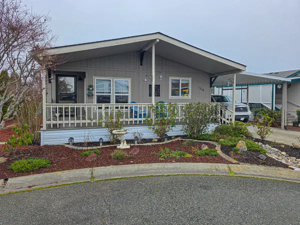 108 Whispering Willow Drive, Grants Pass, OR 97527