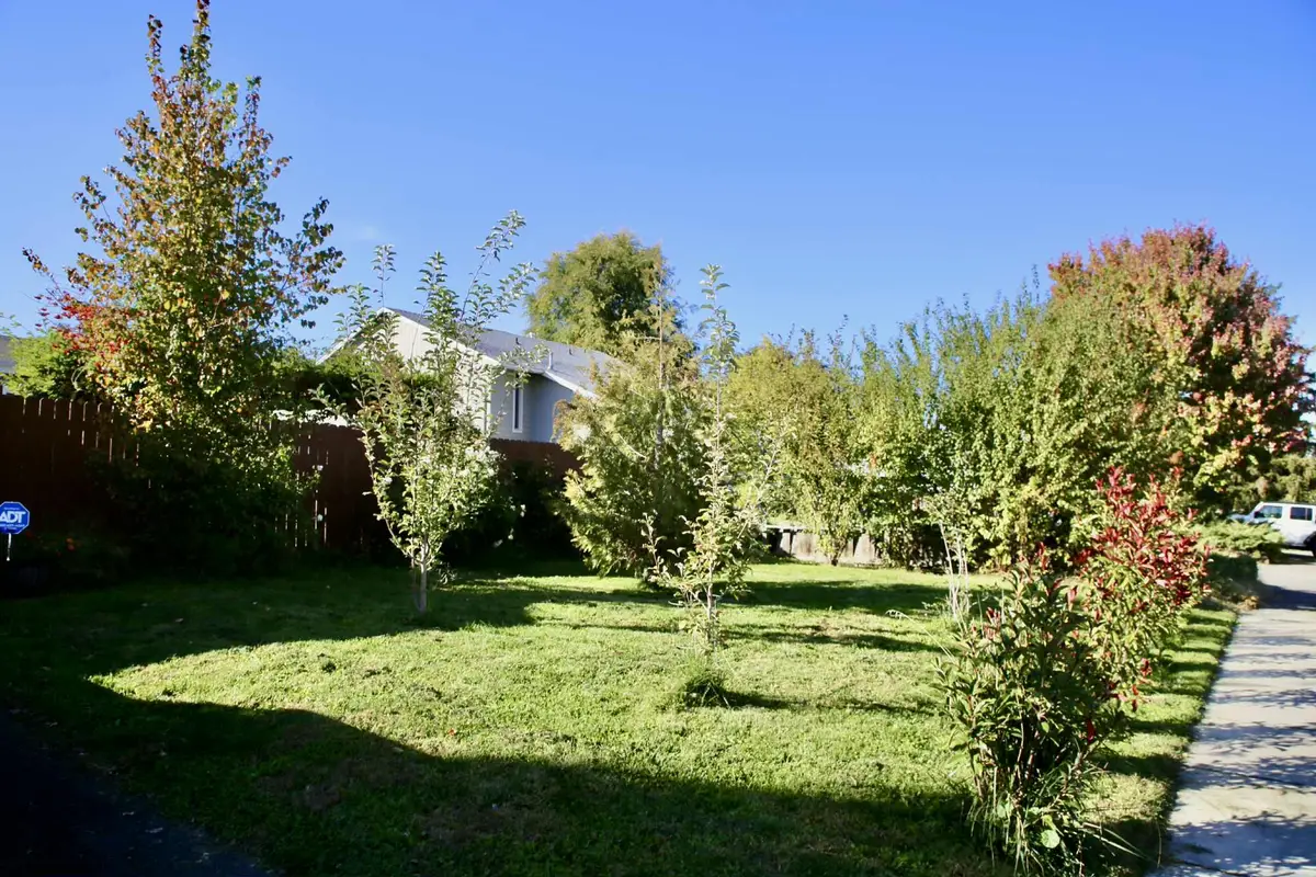 216 Jeanette Avenue, Medford, OR 97501 - Image #1