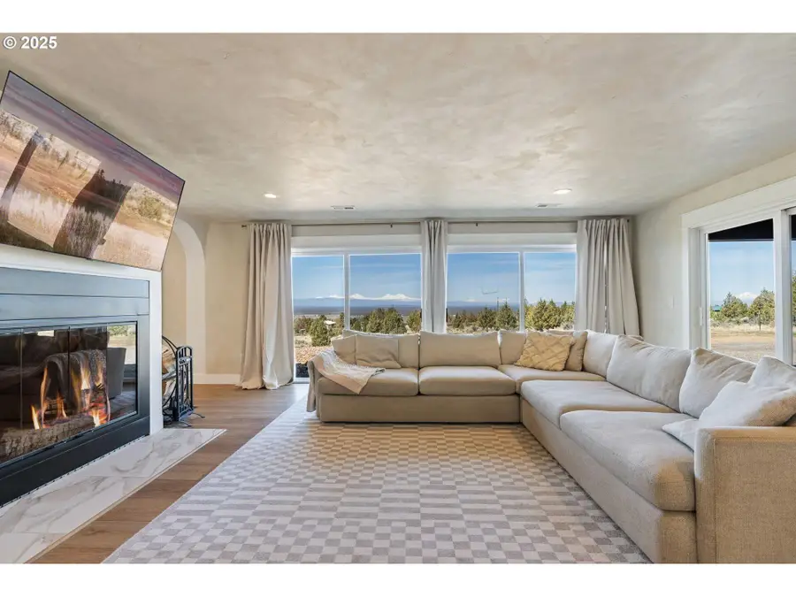 13774 SW Sego Lily Road, Powell Butte, OR 97753 - #3