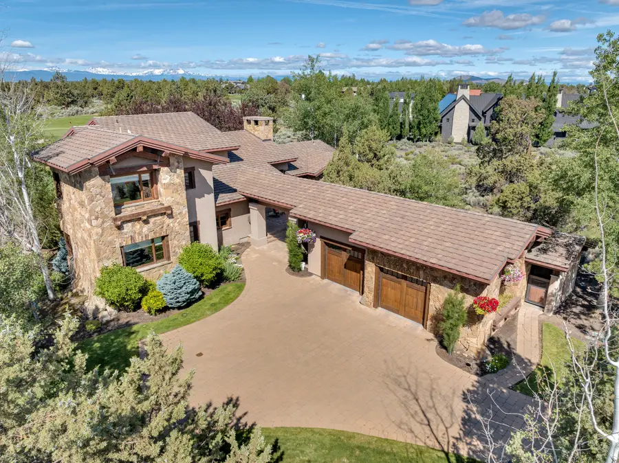 65885 Pronghorn Estates Drive, Bend, OR 97701 - #3