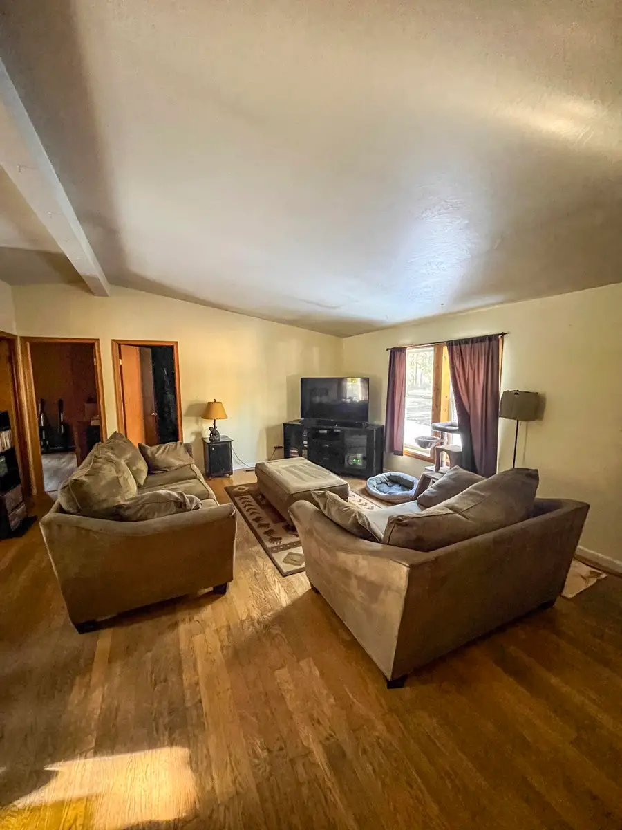 15737 Camino De Oro Avenue, La Pine, OR 97739 - #3