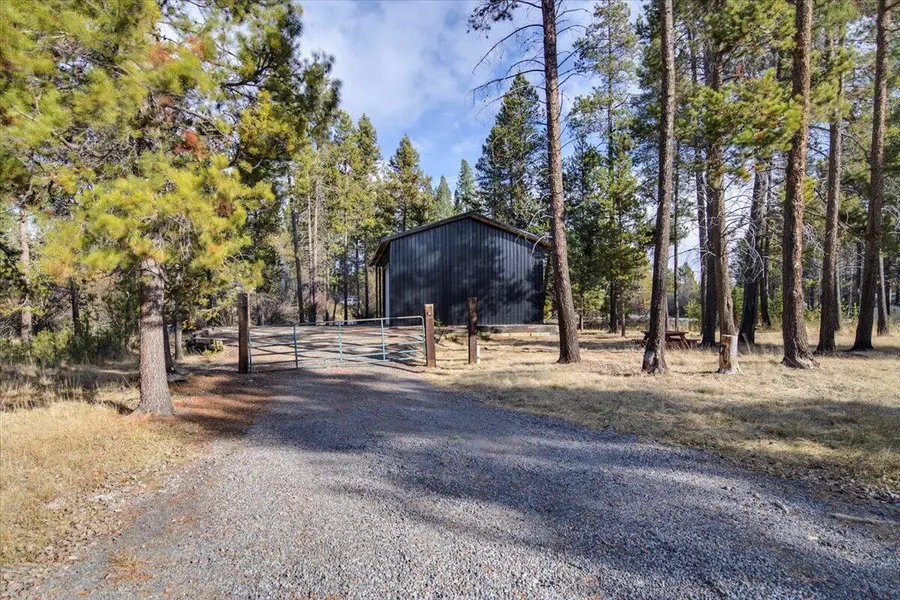 17186 Milky Way, Bend, OR 97707 - #2