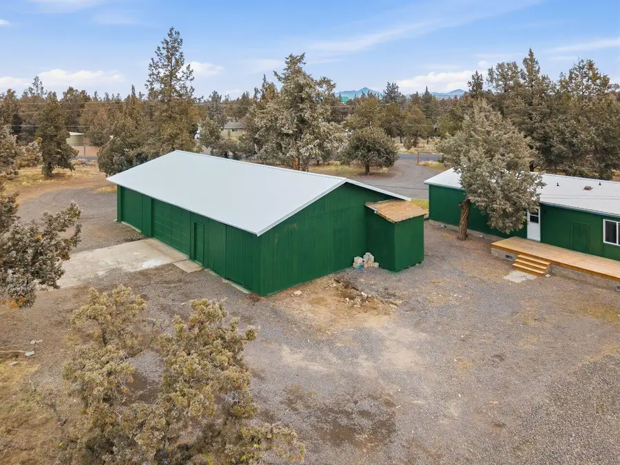 4645 NW 52nd Street, Redmond, OR 97756 - #3