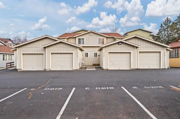 2150 SW Canyon Drive, Redmond, OR 97756