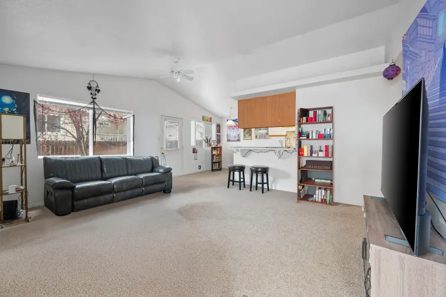 2150 SW Canyon Drive, Redmond, OR 97756 - Image #3