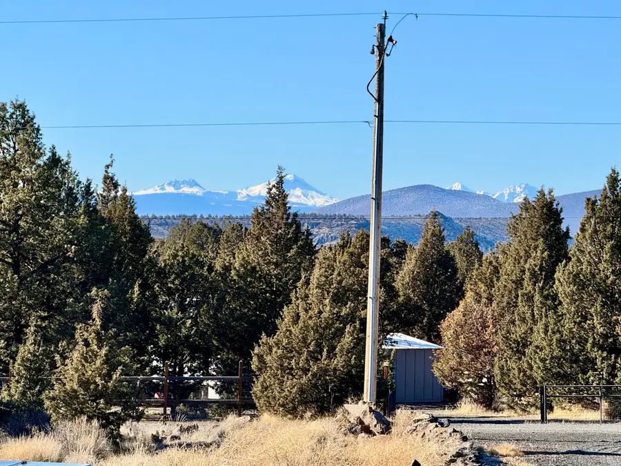 14638 SE Crow Road, Prineville, OR 97754 - Image #2