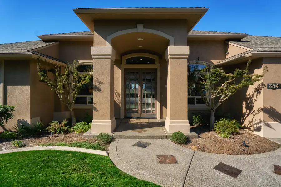 384 Robert Trent Jones Boulevard, Eagle Point, OR 97524 - #3