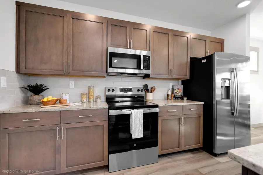 21557 NE Gather Place, Bend, OR 97702 - Image #2