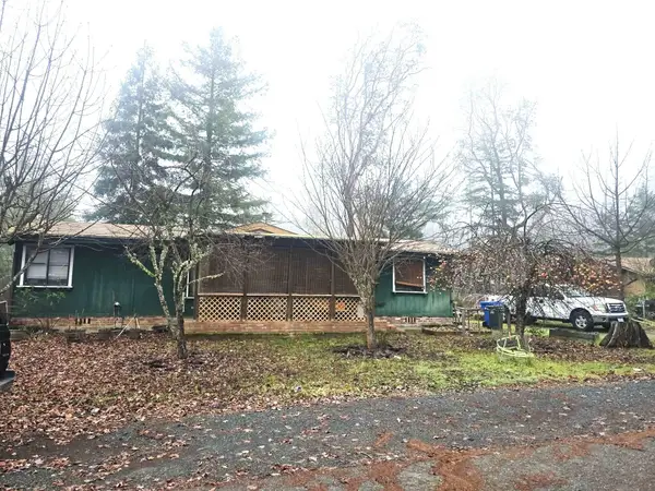 637 Frederick Court, Cave Junction, OR 97523