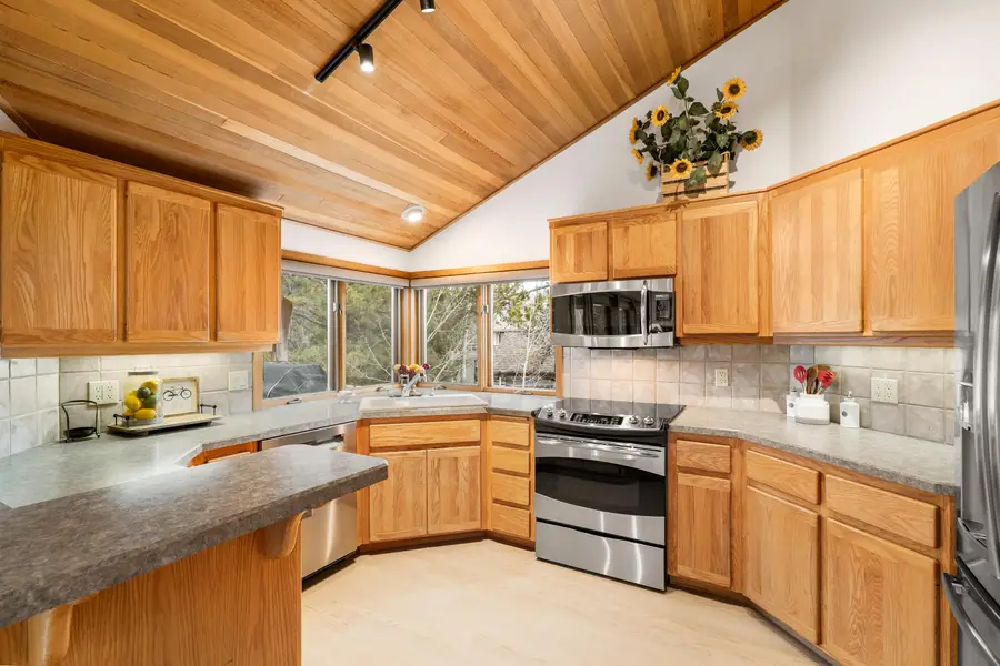 57677 Yellow Pine Lane #27, Sunriver, OR 97707 - #2