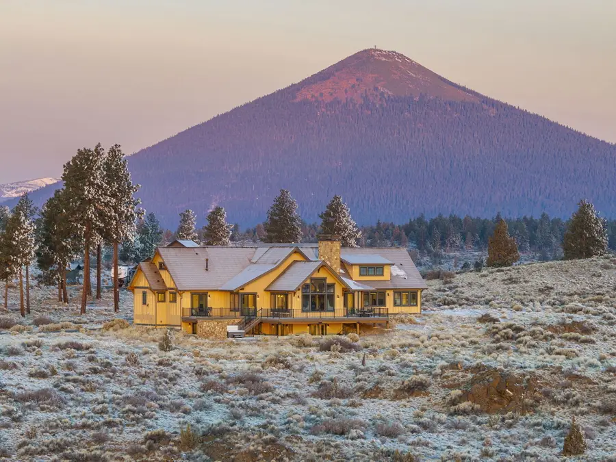 70030 Annies Drive, Sisters, OR 97759 - Image #2