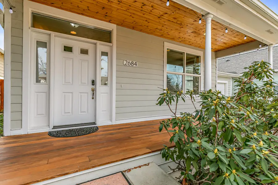 2684 Clay Creek Way, Ashland, OR 97520 - Image #3