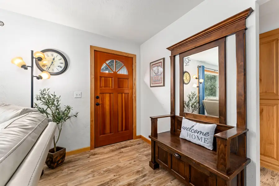 1145 SW Louise Circle, Grants Pass, OR 97526 - Image #3