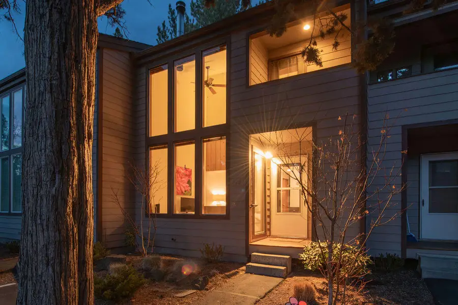 2136 NW Harriman Street, Bend, OR 97703 - Image #2