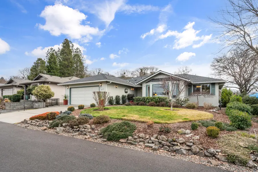 2414 Heritage Way, Medford, OR 97504 - Image #3