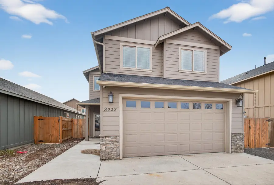 3022 NW Boxelder Avenue, Redmond, OR 97756 - Image #2