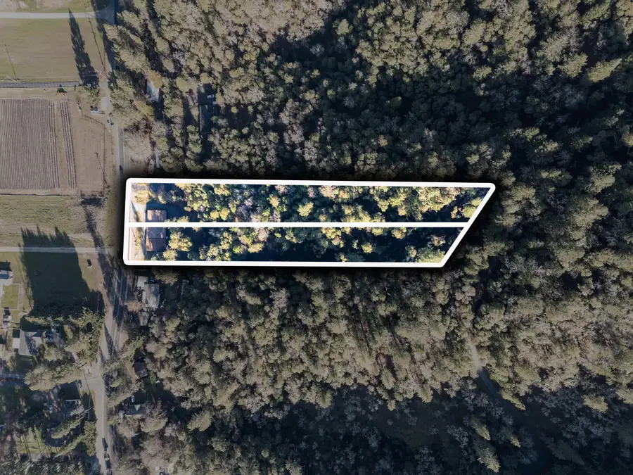 8401 Rogue River Highway, Rogue River, OR 97537 - Image #2