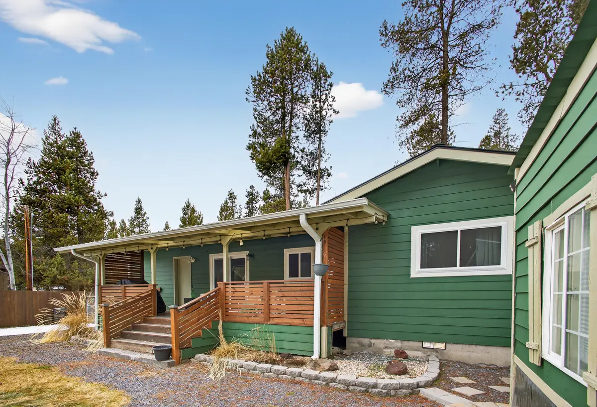 55762 Snow Goose Road, Bend, OR 97707 - Image #1