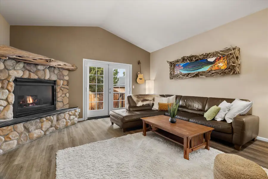 301 SE Springer Court, Bend, OR 97702 - Image #3