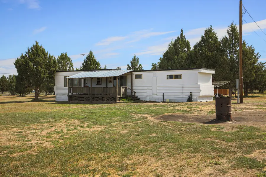 3300 SE Umatilla Loop, Prineville, OR 97754 - Image #3