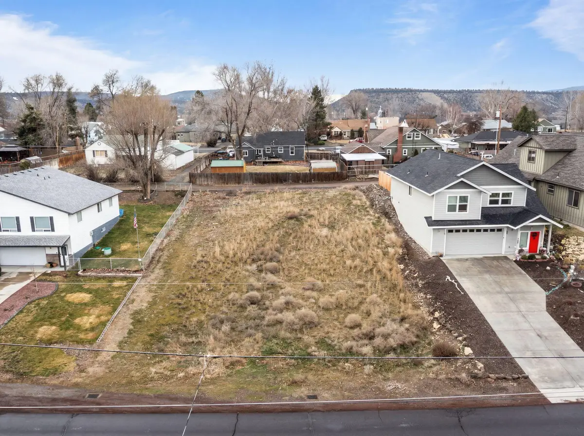 NE Loper Avenue #Lot 25, Prineville, OR 97754 - Image #1